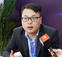 �ѱȁ������x���Կ͑������� ���·���ģʽ